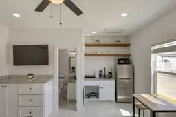 Island Time Studio (#3)