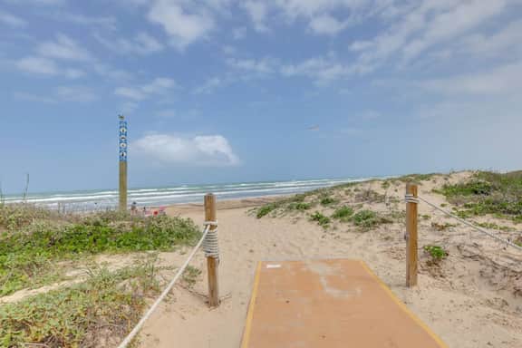 Studio #6 | Beachbound luxury