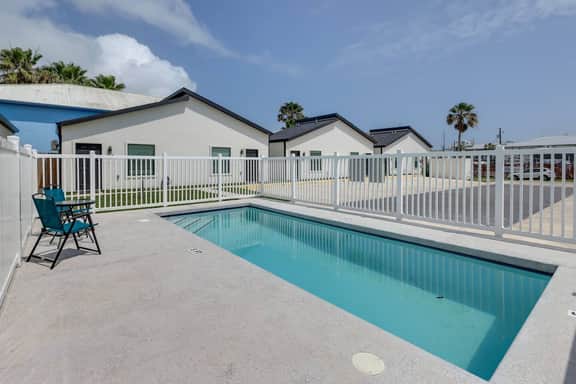 (Studio #11) | South Padre’s Boutique Beach Stay