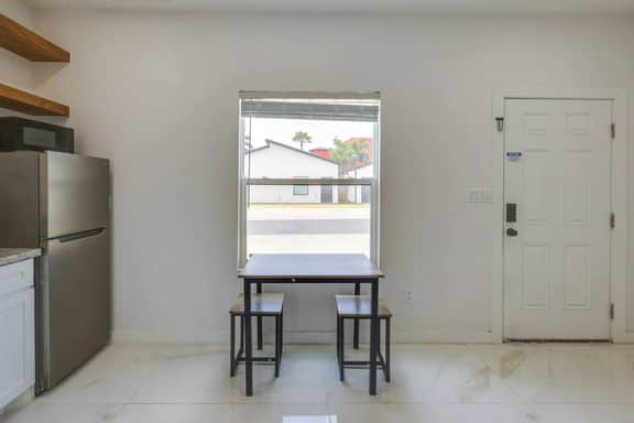 Studio 14 | Boutique Luxury by the Beach w/Pool
